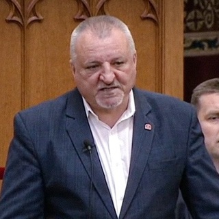 Komjáthi Imre: mivel a kormánynak nincsenek sikerei, félelemmel kampányolt