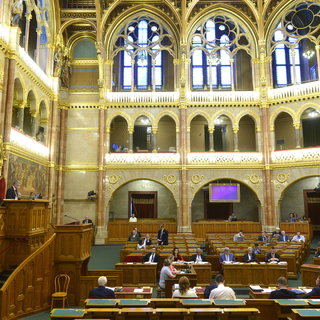 Ma már le is teszi az esküt Orbán Viktor új minisztere