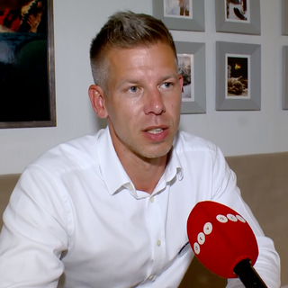 Magyar Péter vallásuk szerint listázta az ATV munkatársait, eljárás indulhat ellene