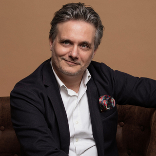 Eddig 295 olyan könyv van, amelyet tilos iskolák és templomok mellett árulni