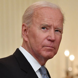 Biden bűne, hogy szabadjára engedte az összeesküvéselméleteket