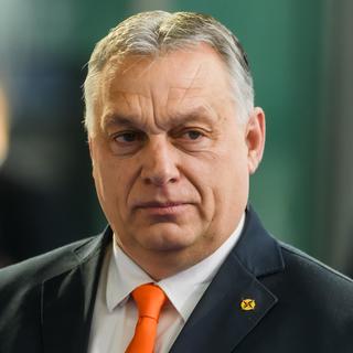 A magyar választók büntették Orbánt, de nem döntötték meg