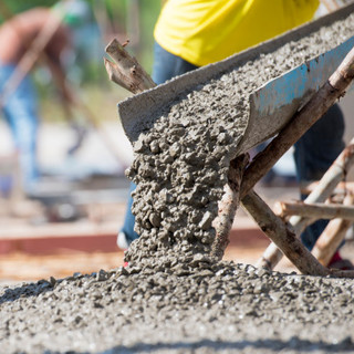 Meglódult az építőipar