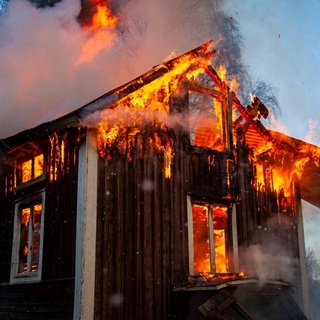 Meghalt egy ember egy kigyulladt házban Kondoroson