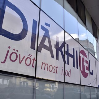 A kormány döntött a diákhitel kamatáról