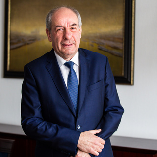 Sulyok eddig egyetlen kegyelmi kérvényt sem bírált el