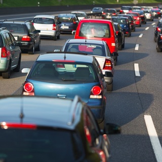 Már 10 kilométeres a torlódás az M5-ös autópályán