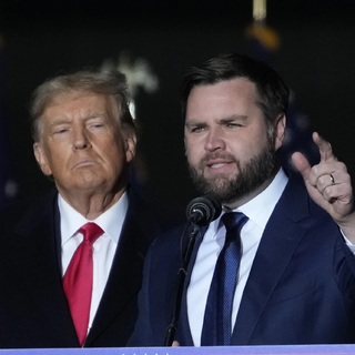 J.D. Vance – Trump eszes és elvtelen klónja