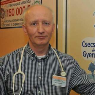 Szíjjártó László: egy afrikai tábori kórházban jobb lenne a helyzet