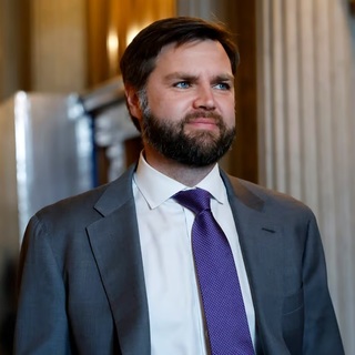 Trump alelnök-jelöltjének Orbán a példakép