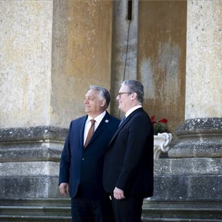 Orbán Viktor: az Európai Uniónak nem az amerikai demokraták külpolitikáját kéne másolnia