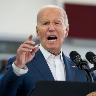 Lépni kell a demokratáknak, a polgárok már nem hisznek Bidennek