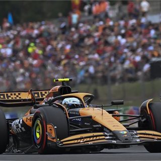 Norris vezérletével mclarenes első sor a Hungaroringen