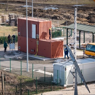 Zöld hidrogént előállító berendezést fejleszt az SZTE és a Ganzair