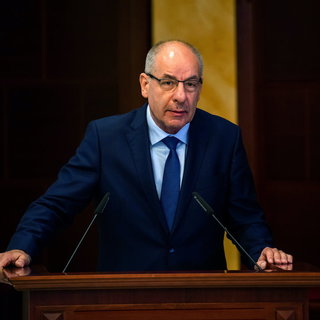 Megpróbálhatták törölni Sulyok Tamás Wikipédia-oldaláról a kínos részeket