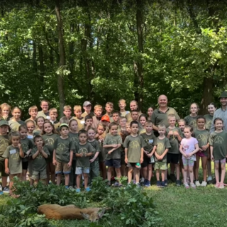 Gyilkosképzők, vagy a természet szeretetére nevelnek a gyermek vadásznapok?