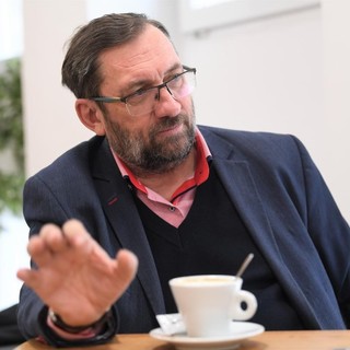 Csak kötelező kincstári optimizmus, hogy az egészségügyben minden rendben van