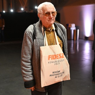 A Fidesz-közeli intézet szerint minden második magyar Orbán-párti