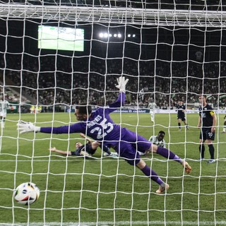 Ötgólos győzelemmel mutatkozott be a Ferencváros új edzője