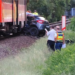 Két ember meghalt egy vasúti átjáróban történt balesetben Szentesnél