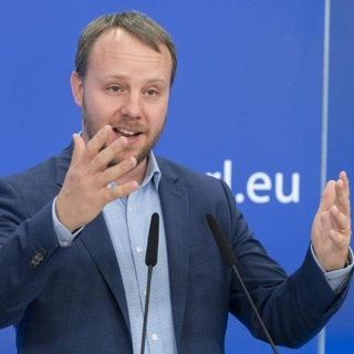 Kémprogramot próbáltak telepíteni az Orbán-kormányt bíráló német EP-képviselő telefonjára