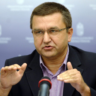 Az államtitkár elégedett, szerinte a munkaerőpiacra lépők rövid időn belül el tudnak helyezkedni