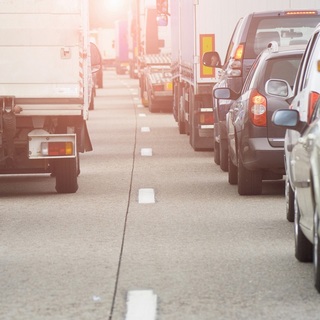 Több kilométeres torlódás Lébény térségében, az M1-es autópályán baleset miatt