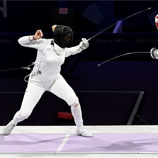 Muhari Eszter kikapott az elődöntőben, a bronzéremért vívhat