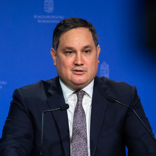 A miniszter szerint a magyar gazdaság fundamentumai stabilak és erősek, de a GDP még nem pattant vissza