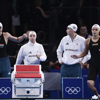 Hatodik a 4x200 méteres női gyorsváltó