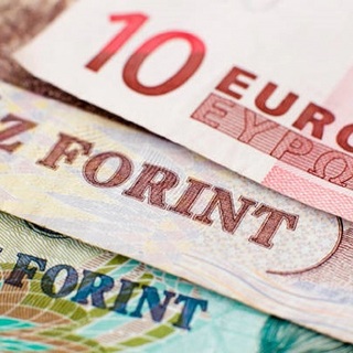 Gyenge lábakon kezdi a napot a forint