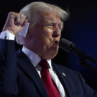 Igent mondott Trump a tv-vitára, összecsap Kamala Harisszel