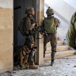 Izrael célzott légicsapásban megölte a Hamász-kormány gazdasági miniszterét