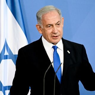 Netanjahu is fedezékbe vonul