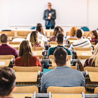 Nagyon fontos határidő jár le ma éjfélkor