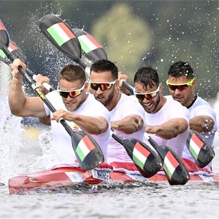 Döntős a férfi kajak négyes