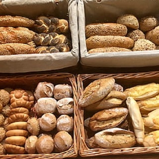 Huszonnégy pékségből tizenháromnál a nyugtaadásnál súlyos mulasztást állapított meg a NAV