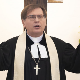 Fabiny Tamás elhatárolódott a holokausztért a zsidókat hibáztató lelkésztől