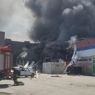 Az orosz erők eltaláltak egy szupermarketet Donyeck megyében, sok áldozat