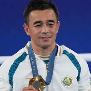 Újraélesztették az ünneplés közben összeesett üzbég bokszedzőt