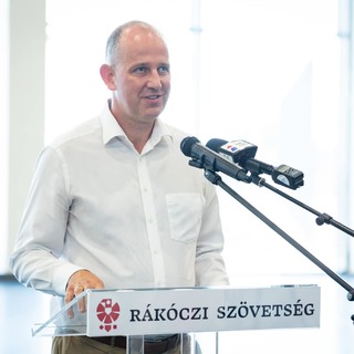 A Rákóczi Szövetség elnöke úgy látja, mi, magyarok világnemzet vagyunk