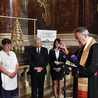 Magyarok Kenyere – Elhelyezték az aratókoszorút a Szent István bazilikában