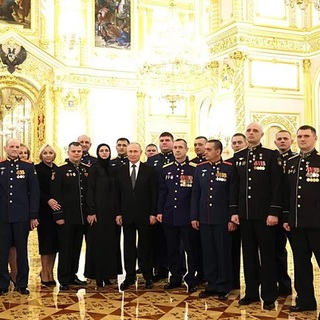 Putyin új hatalmi elitet épít és önti a pénzt a hadseregbe: az állami költések 40 százaléka katonai kiadás