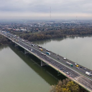 Javítják a hárosi Duna-hidat, forgalomkorlátozás lesz az M0-son