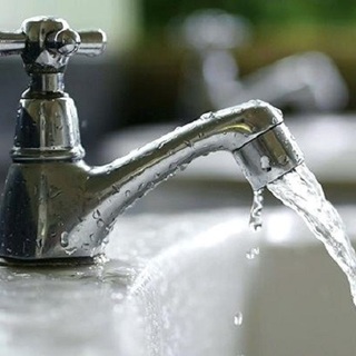 Gond van az ivóvízzel a Balatonnál