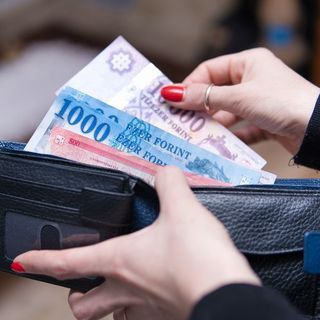 Néhány kisboltban már elindult az ingyenes készpénzfelvétel