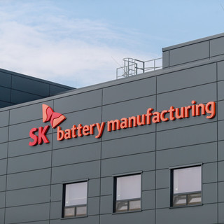 Változások az iváncsai akkumulátorgyár tulajdonosánál