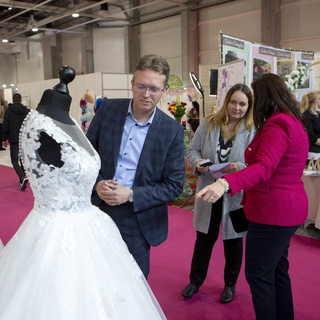 Óriási terve van a kormánynak, 2025-öt a fiatalok családalapítási évévé szeretné tenni