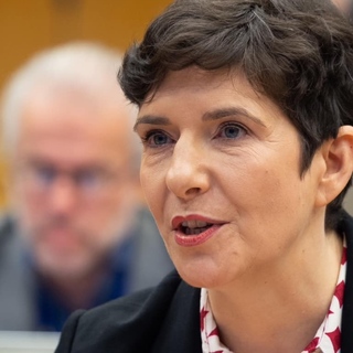 Dobrev Klára választás elé állította Magyar Pétert