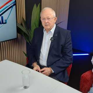 Orbán tűzzel-vassal ragaszkodik a hatalomhoz – Kuncze Gábor elmondja, mi várható a választás után